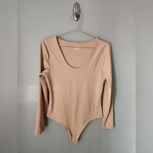 Nuuds Long Sleeved Scoop Neck Bodysuit Large